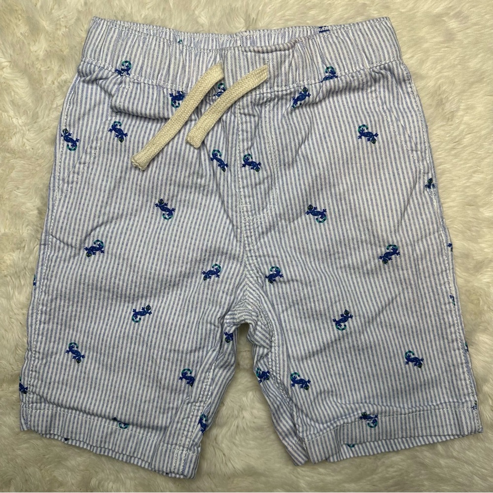 The Children’s Place Shorts Pinstripe With Lizards Blue & White Size 5T